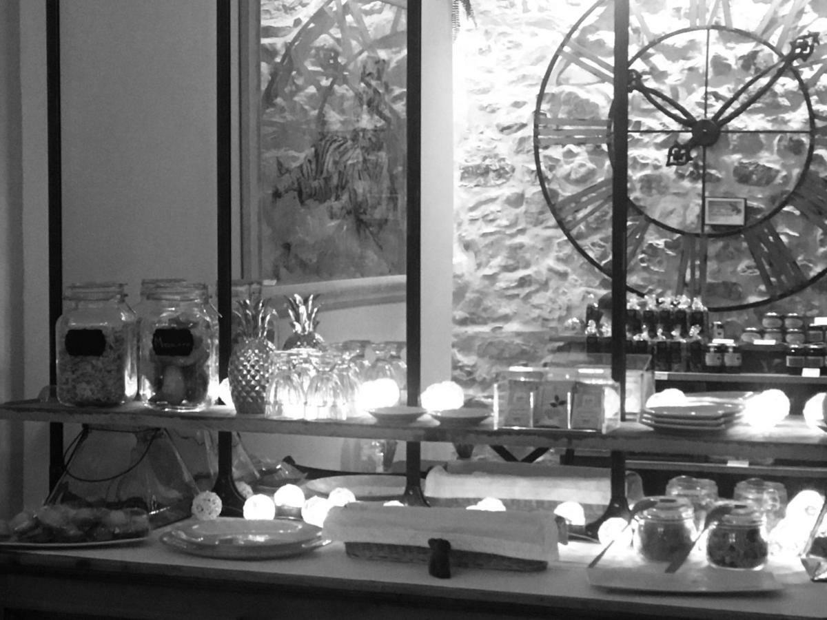 Chambre D'Hotes Sandra Annot Extérieur photo